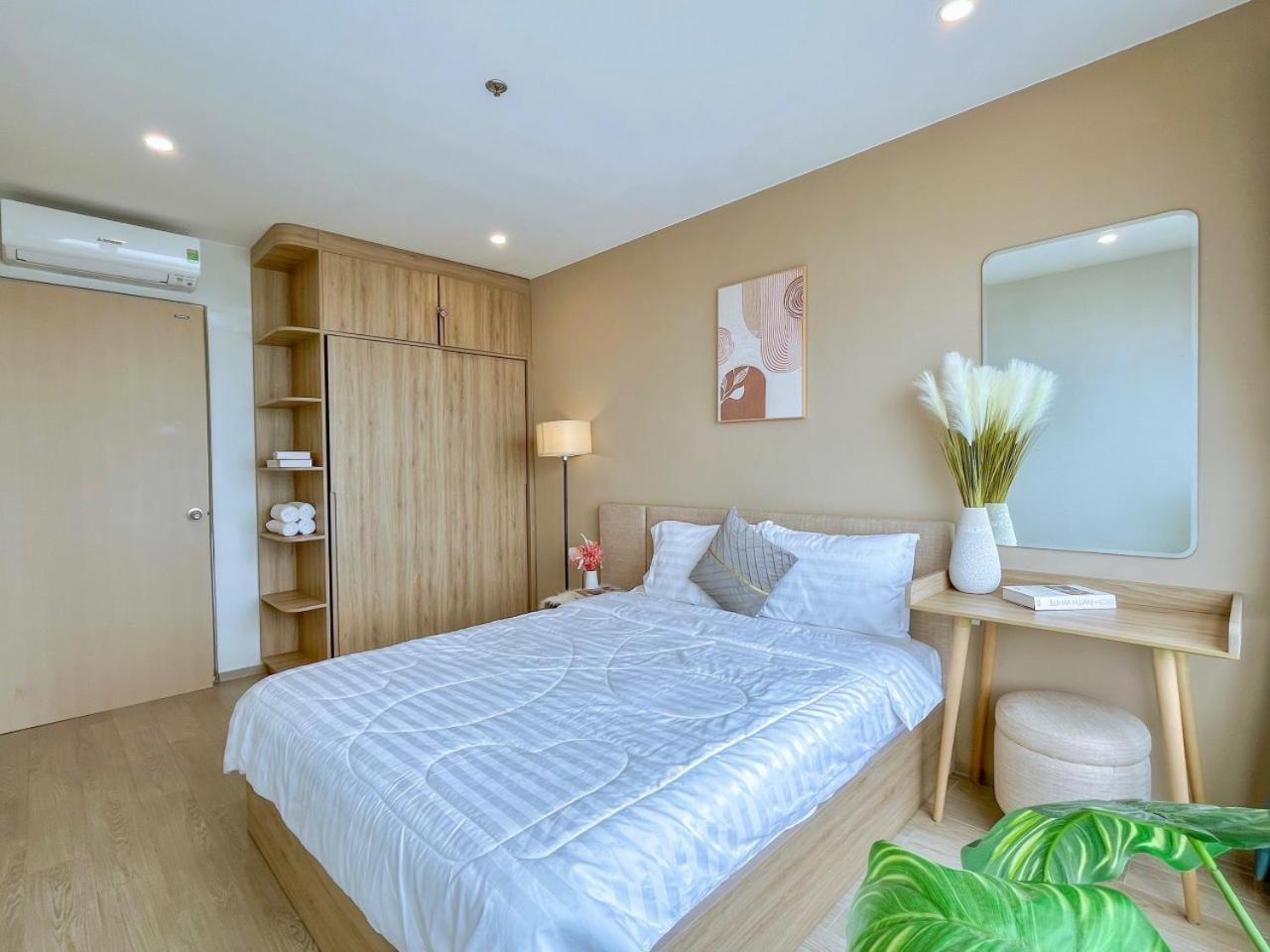 The Song Apartment Near The Beach - Havilla 붕타우 외부 사진